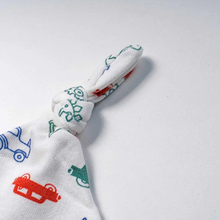 Βρεφικός σκούφος για αγόρια little cars άσπρο βρεφικά σκουφάκια βαμβακερά για το κεφάλι μηνών νεογέννητα (2)